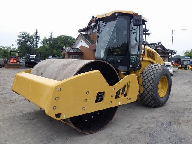 Bomag BW211D Compactor