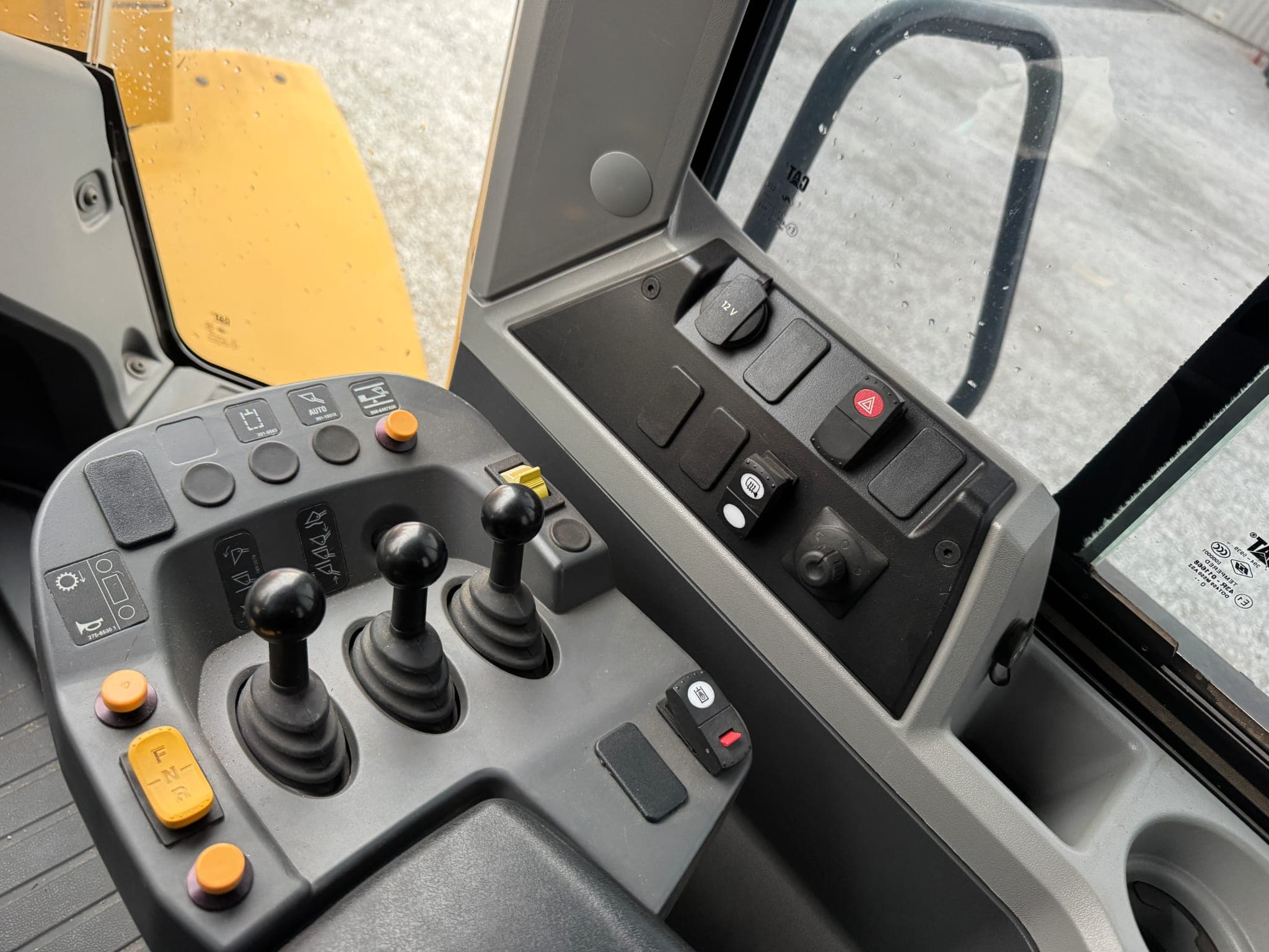 f96635a0-22fd-4dd8-b2f0-6c7b865546c3