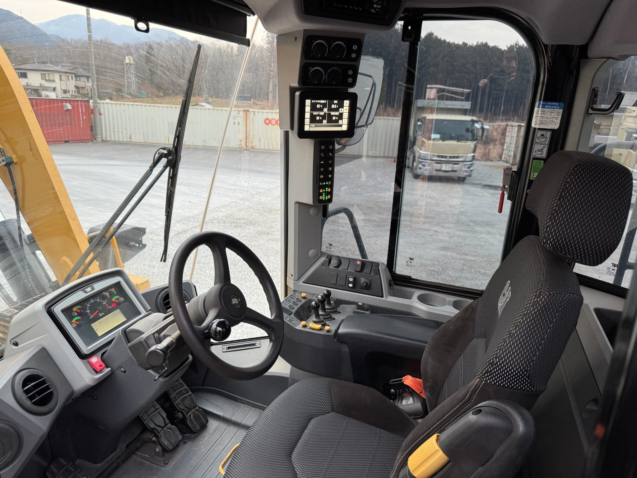 3a7d53f5-a5a1-44d0-b927-f0987b2dc67f