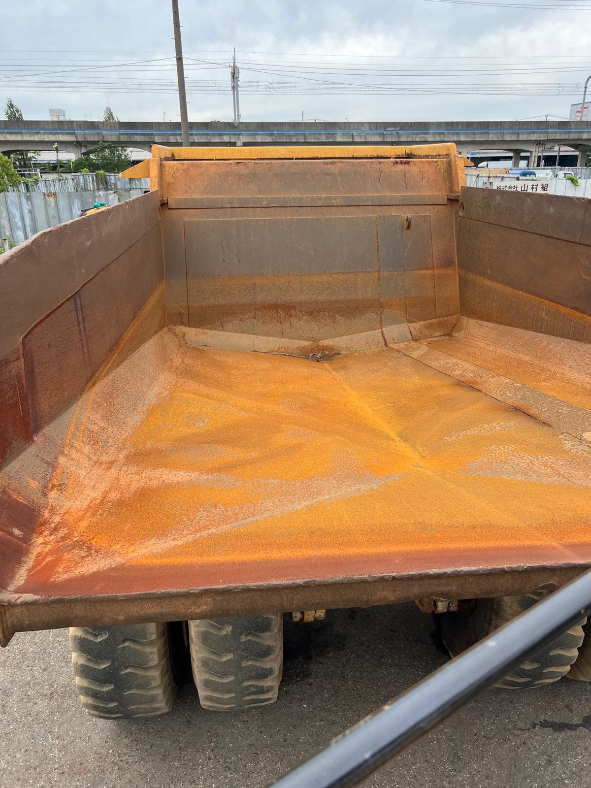 f843260d-0c83-4631-a801-0d6ba62806b1