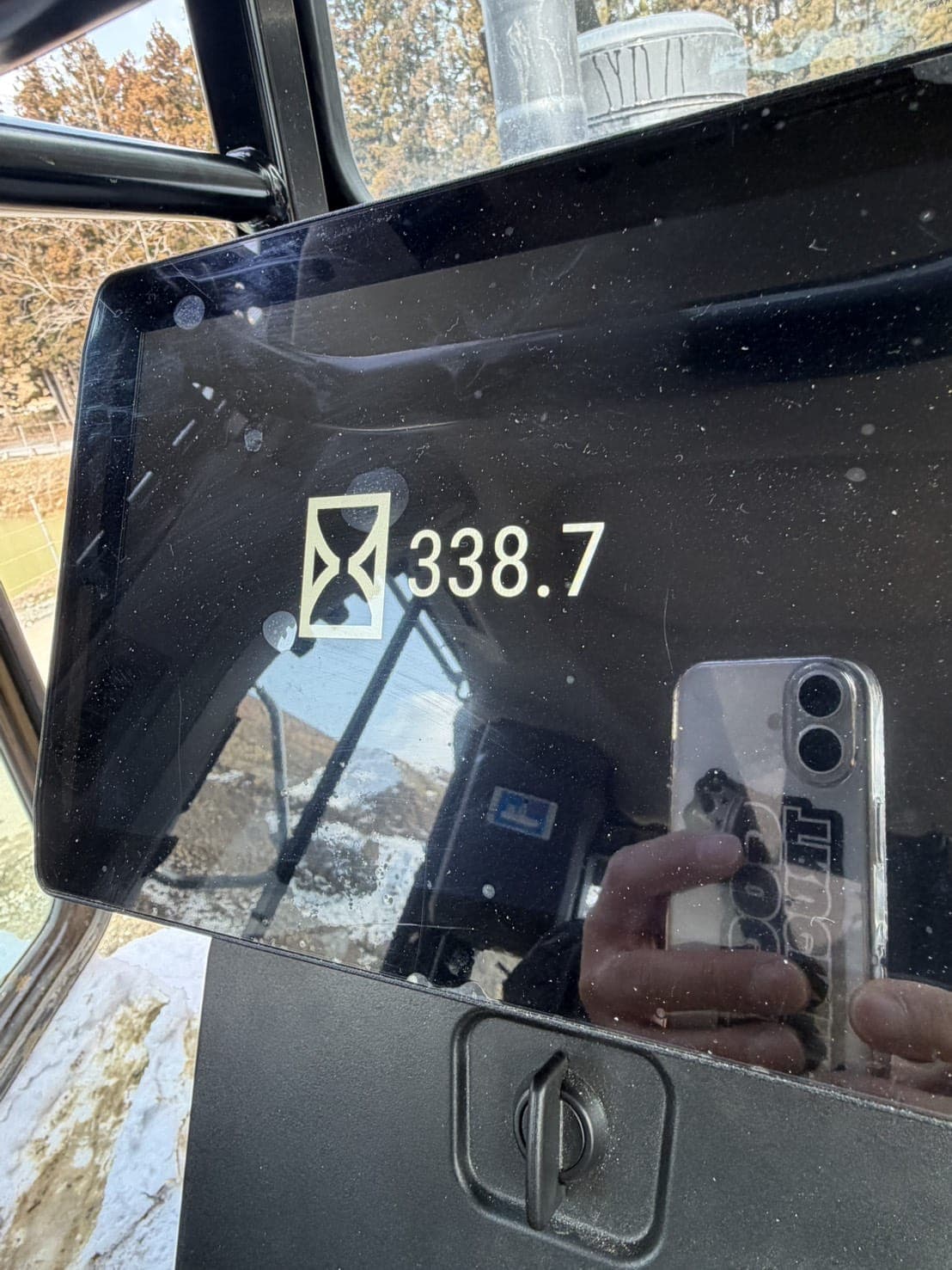 8fbe0de2-78c9-4e18-bbca-9f3d59bbb665